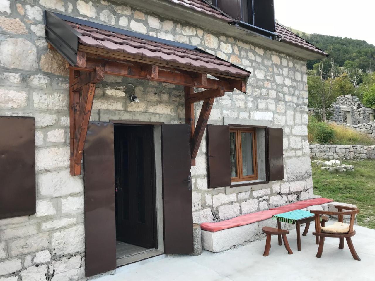 Lovcen Holiday Home Cetinje Eksteriør billede