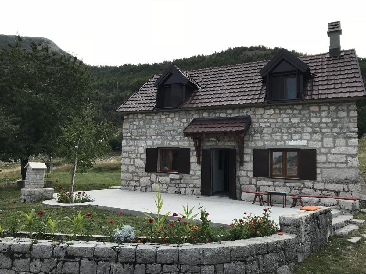 Lovcen Holiday Home Cetinje Eksteriør billede