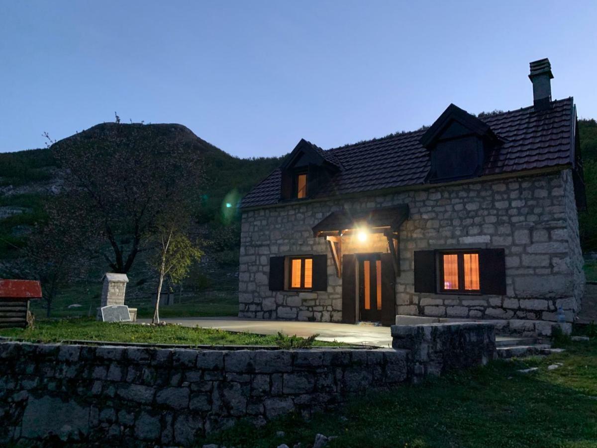 Lovcen Holiday Home Cetinje Eksteriør billede