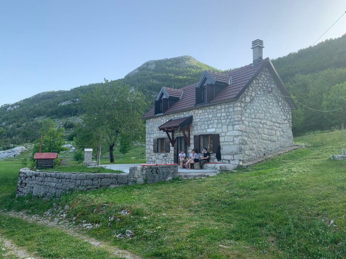 Lovcen Holiday Home Cetinje Eksteriør billede